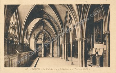 Carte postale ancienne La Cathédrale - Intérieur de l'Ancien Cloître — Rouen (Seine-Maritime)