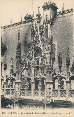 Carte postale ancienne Le Palais de Justice (Détail d'une Fenêtre) — Rouen (Seine-Maritime)