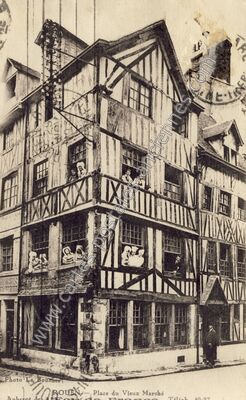 Carte postale ancienne Place du Vieux Marché — Rouen (Seine-Maritime)