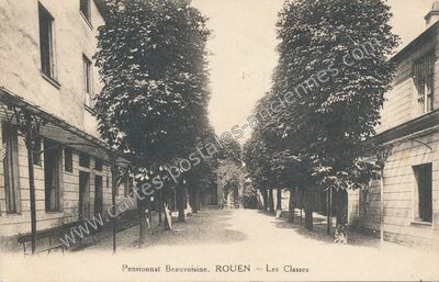 Carte postale ancienne Pensionnat Beauvoisine -- Les Classes — Rouen (Seine-Maritime)
