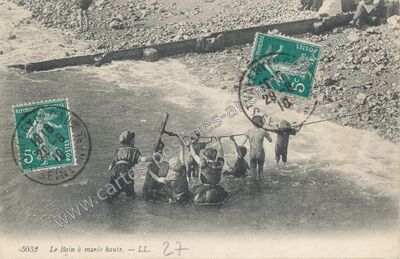 Carte postale ancienne Bain a Maree Haute — Non Localisée (Seine-Maritime)