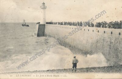 Carte postale ancienne La Jetée à Marée Haute — Le Tréport (Seine-Maritime)