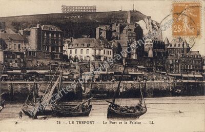 Carte postale ancienne Le Port et la Falaise — Le Tréport (Seine-Maritime)