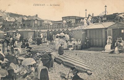 Carte postale ancienne Le Casino — Étretat (Seine-Maritime)