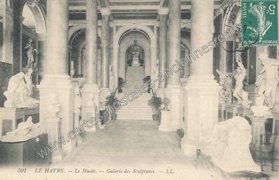 Carte postale ancienne Le Musée. — Galerie des Sculptures — Le Havre (Seine-Maritime)