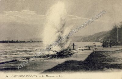 Carte postale ancienne Le Mascaret — Caudebec-en-Caux (Seine-Maritime)