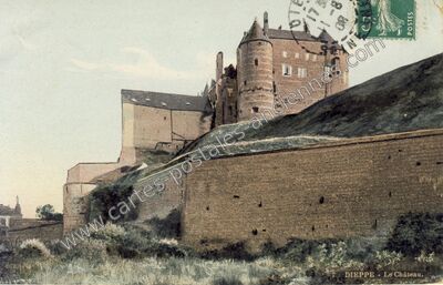Carte postale ancienne Le Château — Dieppe (Seine-Maritime)