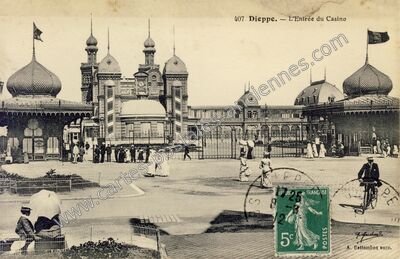 Carte postale ancienne L'Entrée du Casino — Dieppe (Seine-Maritime)