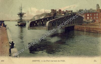 Carte postale ancienne Le Pont tournant du Pollet — Dieppe (Seine-Maritime)
