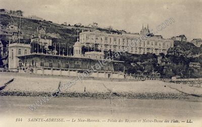 Carte postale ancienne Palais des Régates et Notre-Dame des Flots — Sainte-Adresse (Seine-Maritime)