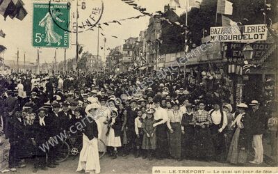 Carte postale ancienne Le quai un jour de fête — Le Tréport (Seine-Maritime)