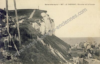 Carte postale ancienne L'Escalier et la Falaise — Le Tréport (Seine-Maritime)