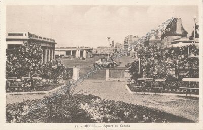 Carte postale ancienne Square du Canada — Dieppe (Seine-Maritime)