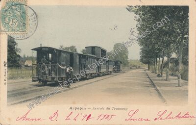 Carte postale ancienne Arrivée du Tramway — Arpajon (Essonne)
