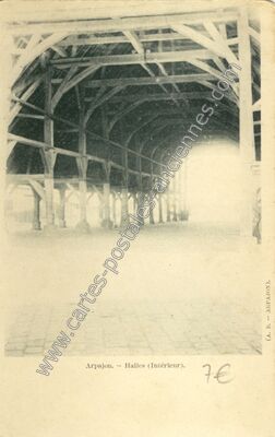 Carte postale ancienne Halles (Intérieur) — Arpajon (Essonne)