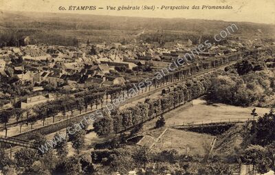 Carte postale ancienne Vue générale (Sud) - Perspective des Promenades — Étampes (Essonne)