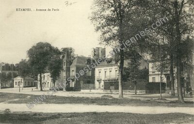 Carte postale ancienne Avenue de Paris — Étampes (Essonne)