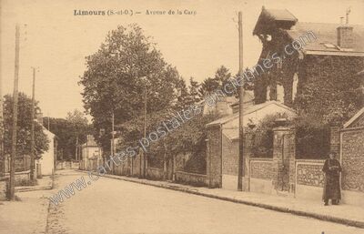Carte postale ancienne Avenue de la Garp — Limours (Essonne)