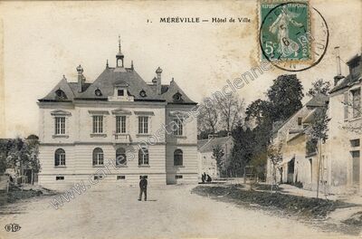 Carte postale ancienne Hôtel de Ville — Méréville (Essonne)