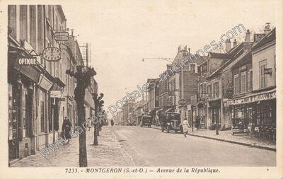 Carte postale ancienne Avenue de la République — Montgeron (Essonne)