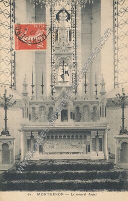 Carte postale ancienne Le nouvel Autel — Montgeron (Essonne)