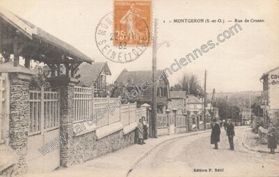 Carte postale ancienne Rue de Crosne — Montgeron (Essonne)