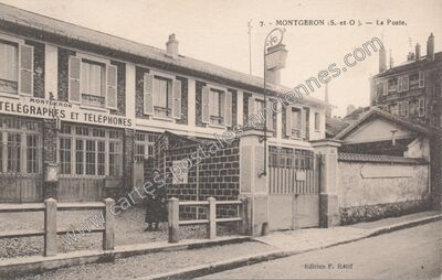 Carte postale ancienne La Poste — Montgeron (Essonne)