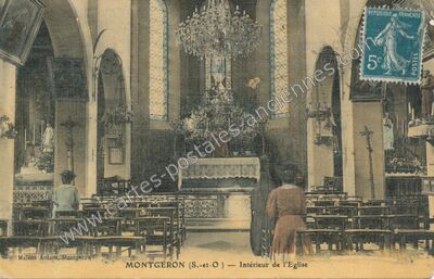 Carte postale ancienne Intérieur de l'Eglise — Montgeron (Essonne)