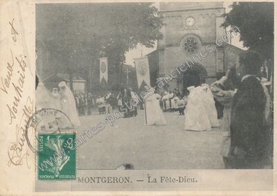 Carte postale ancienne La Fête-Dieu — Montgeron (Essonne)