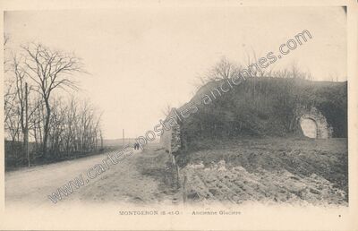 Carte postale ancienne Ancienne Glacière — Montgeron (Essonne)