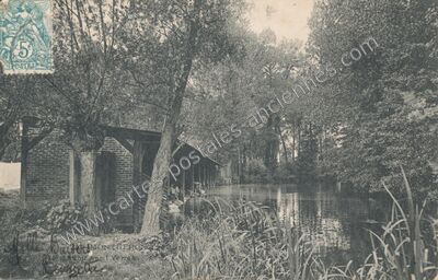 Carte postale ancienne Le Lavoir sur l'Yerres — Montgeron (Essonne)