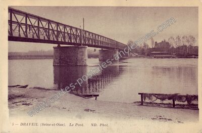 Carte postale ancienne Le Pont — Draveil (Essonne)