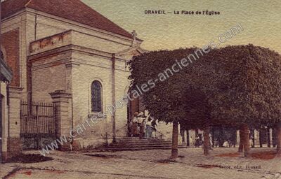 Carte postale ancienne La Place de l'Église — Draveil (Essonne)