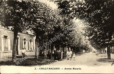 Carte postale ancienne Avenue Mazarin — Chilly-Mazarin (Essonne)