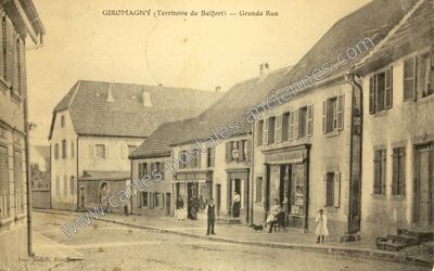 Carte postale ancienne Grande Rue — Giromagny (Territoire de Belfort)