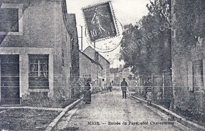 Carte postale ancienne Entrée du Pays, côté Charentenay — Migé (Yonne)