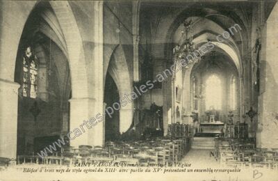 Carte postale ancienne Intérieur de l'Eglise — Saint-Fargeau (Yonne)
