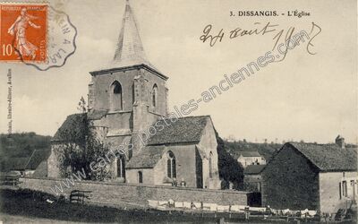 Carte postale ancienne L'Église — Dissangis (Yonne)