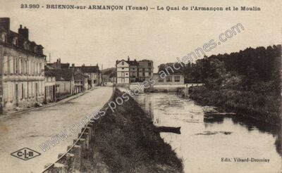 Carte postale ancienne Le Quai de l'Armançon et le Moulin — Brienon-sur-Armançon (Yonne)