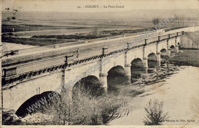 Carte postale ancienne Le Pont-Canal — Golbey (Vosges)