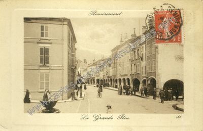 Carte postale ancienne La Grande Rue — Remiremont (Vosges)
