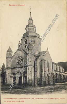 Carte postale ancienne Église paroissiale - Style roman - La tour date de 1710, les piliers de 1120 — Senones (Vosges)
