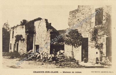 Carte postale ancienne Maisons en ruines — Oradour-sur-Glane (Haute-Vienne)