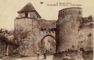 Carte postale ancienne Porte Bergère — Le Dorat (Haute-Vienne)