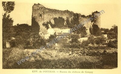 Carte postale ancienne Ruines du château — Gençay (Vienne)
