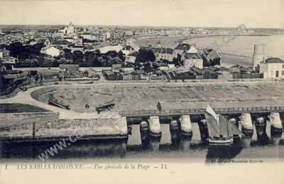 Carte postale ancienne Vue générale de la Plage — Les Sables-d'Olonne (Vendée)