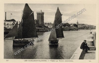 Carte postale ancienne Vers la Tour Arundel — Les Sables-d'Olonne (Vendée)