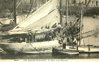 Carte postale ancienne Le Pont d'un Thonnier — Les Sables-d'Olonne (Vendée)