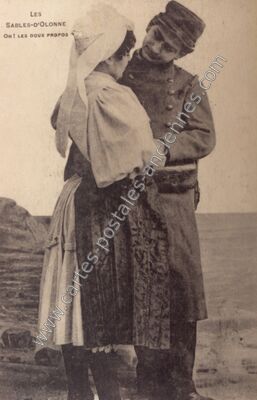 Carte postale ancienne OH! LES DOUX PROPOS — Les Sables-d'Olonne (Vendée)