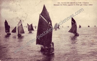 Carte postale ancienne Barques de Pêche gagnant le Port par temps calme — Saint-Gilles-Croix-de-Vie (Vendée)